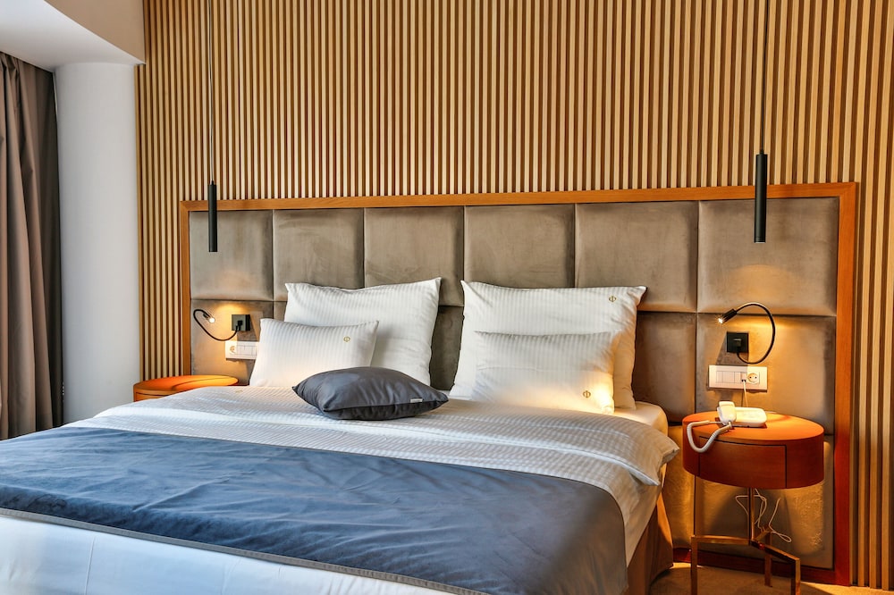 Standard Studio Suite, Terrace, City View photo 2