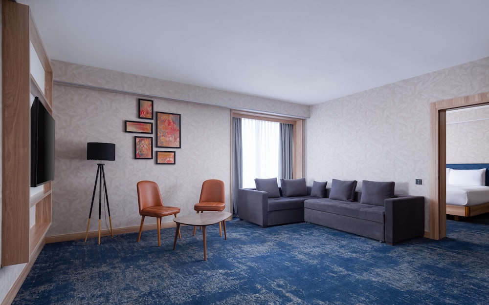 Suite, 1 Bedroom photo 1