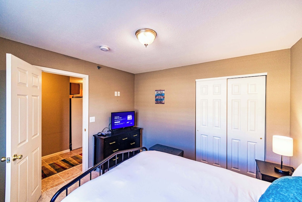 Condo, Multiple Beds, Pool Access (Highland Lake View) photo 3