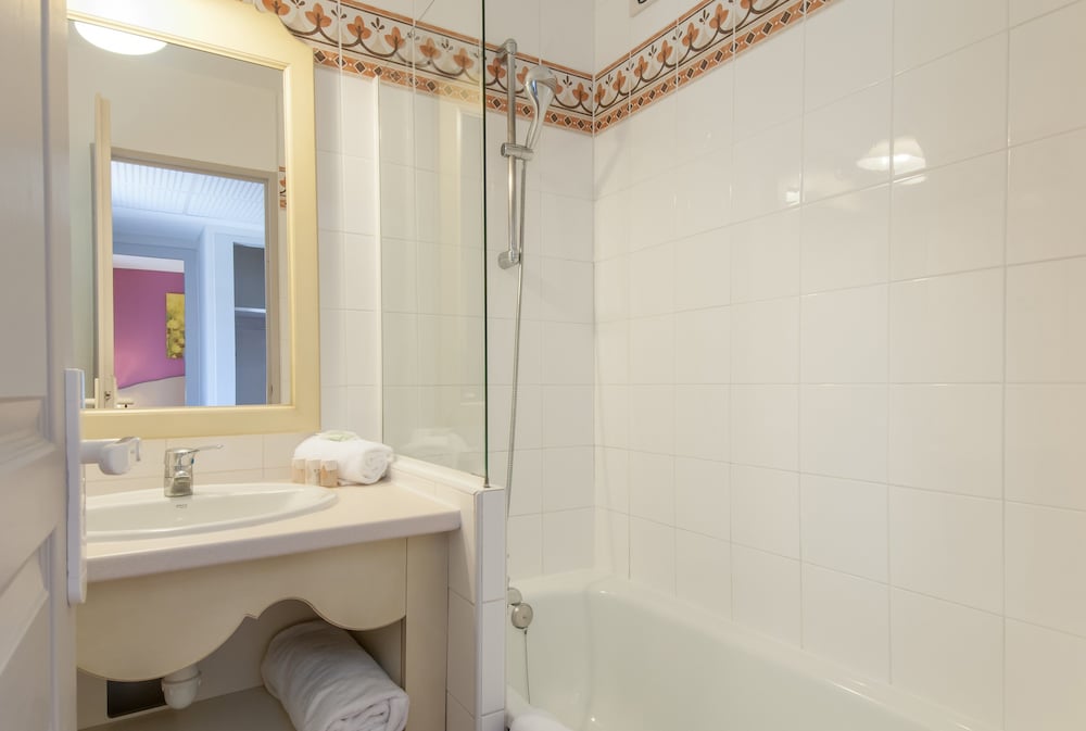Apartment 6 people - 1 bedroom + 1 sleeping alcove - Terrace or balcony photo 2