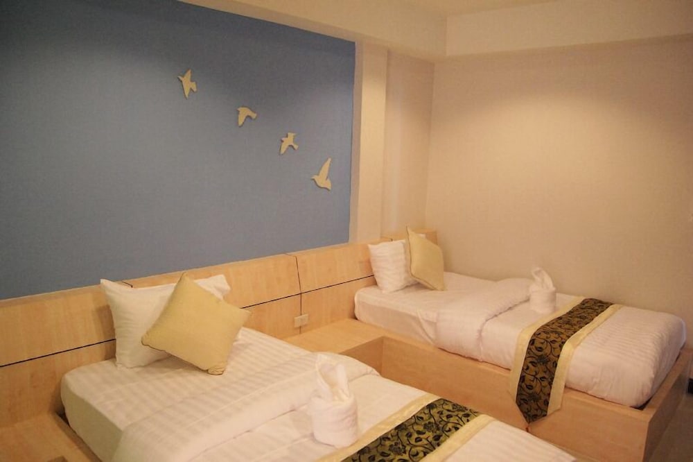 Standard Twin Room photo 2