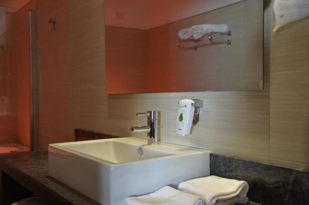 Deluxe Double Room, 1 King Bed - Photo 4