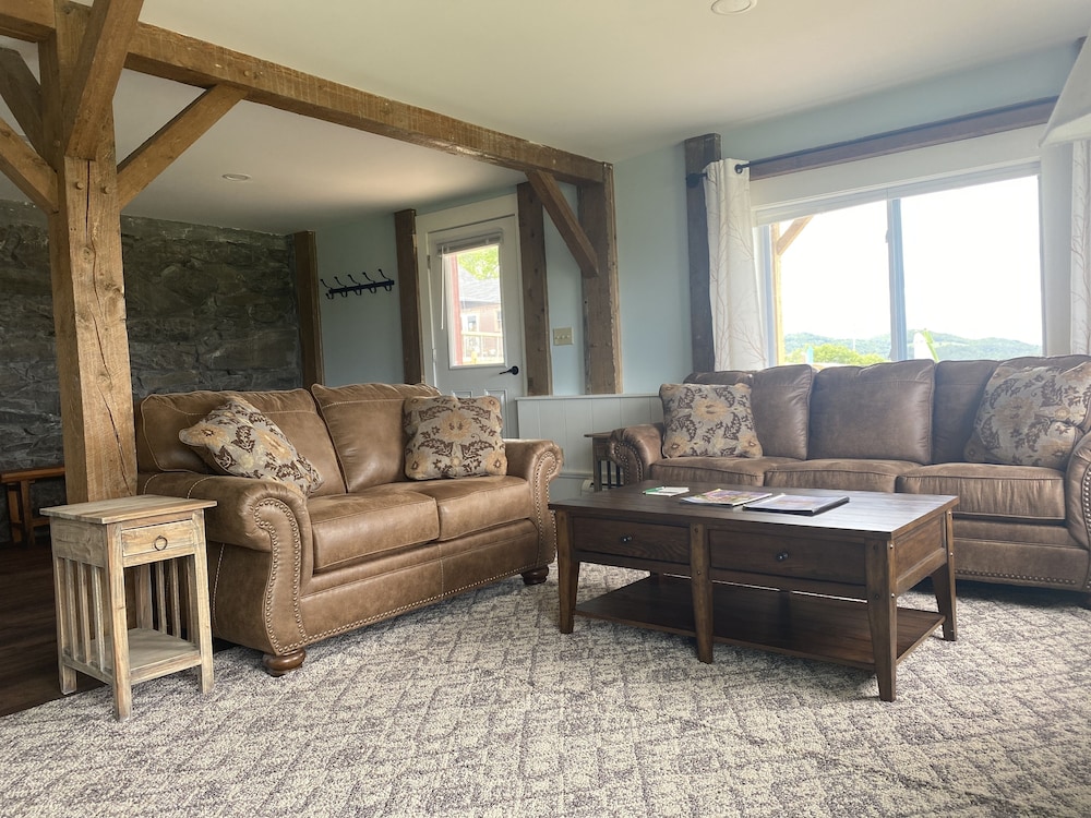 Bemis Suite w/patio photo 1