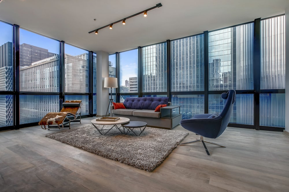 2 Bedroom Suite