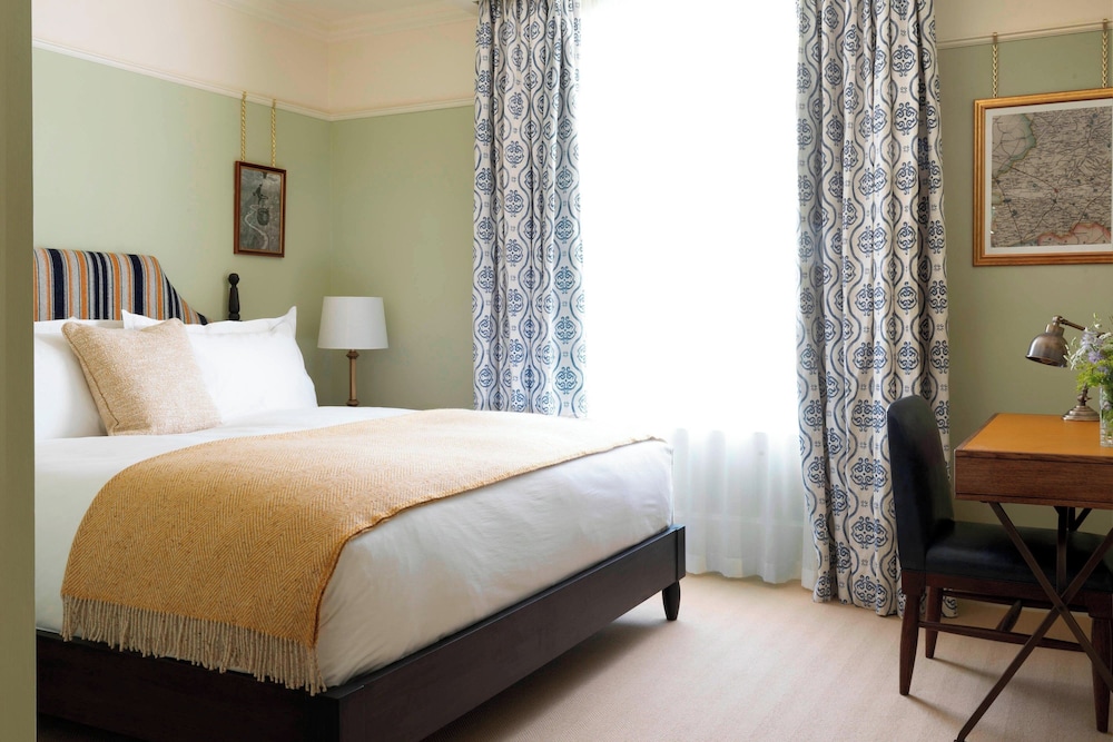Classic Room, 1 Double Bed, Park View - Photo 1