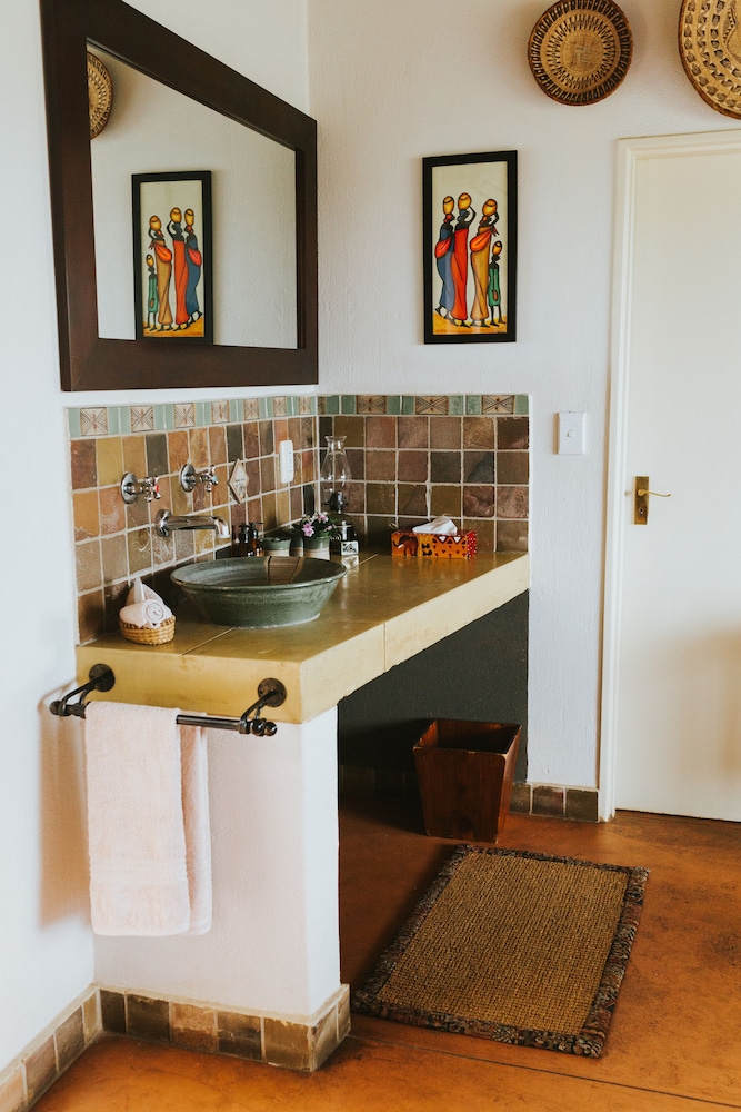 Family Room - Photo 7