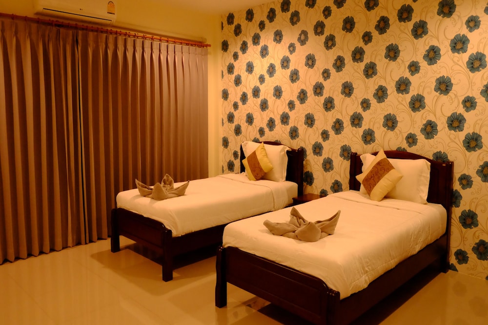 Superior Twin Room photo 2