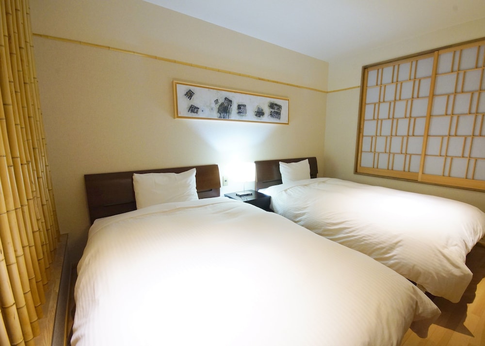 Special Japanese Style Room with Indoor Hot Spring photo 3