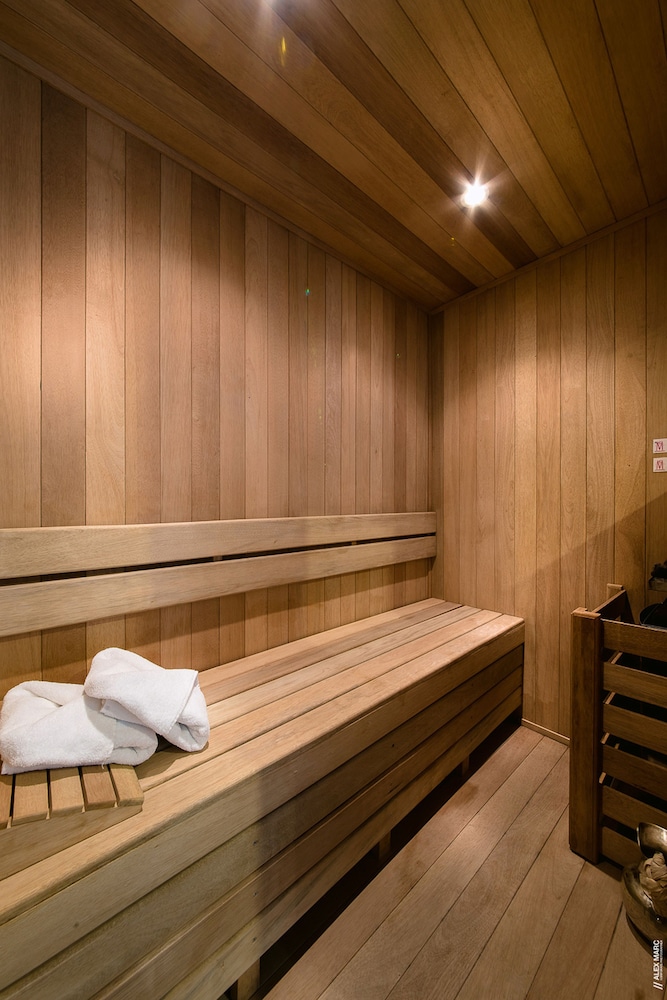 Frida Khalo (Sauna) photo 2