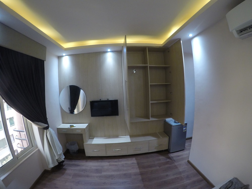 Deluxe Twin Room - Photo 15