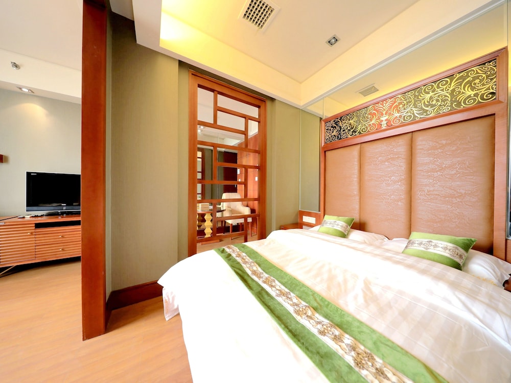 Deluxe Suite photo 3