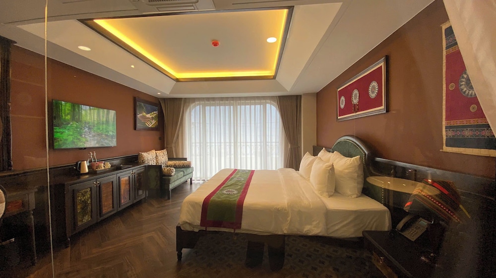 Superior Double Room (2nd Floor) - Photo 2