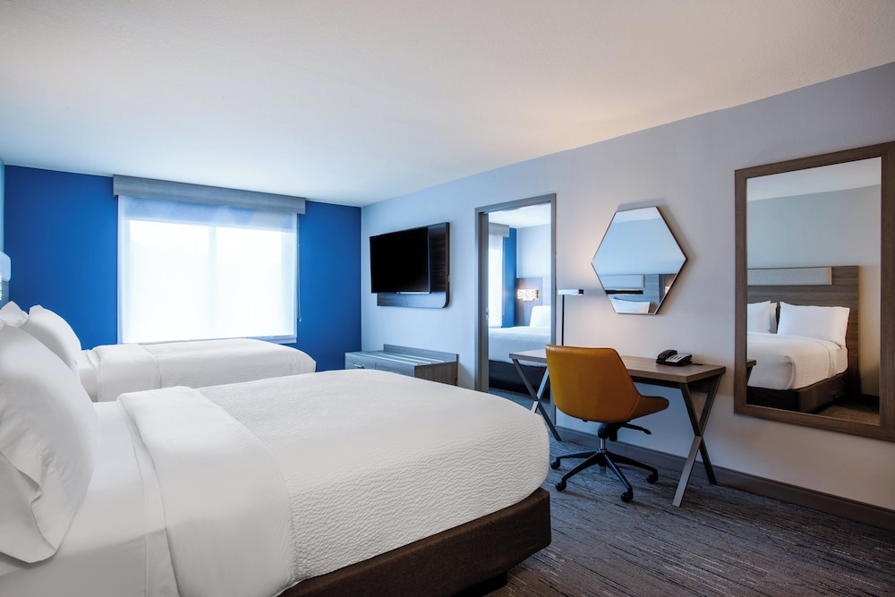 Suite, Multiple Beds