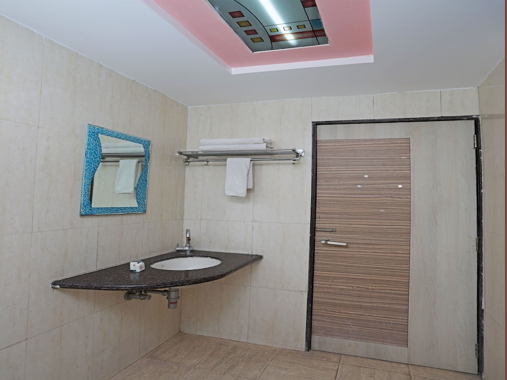 Double Or Twin Room photo 3