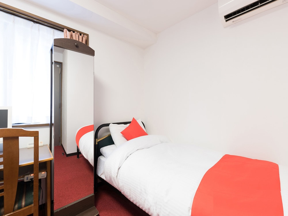 Twin Room, Non Smoking photo 1