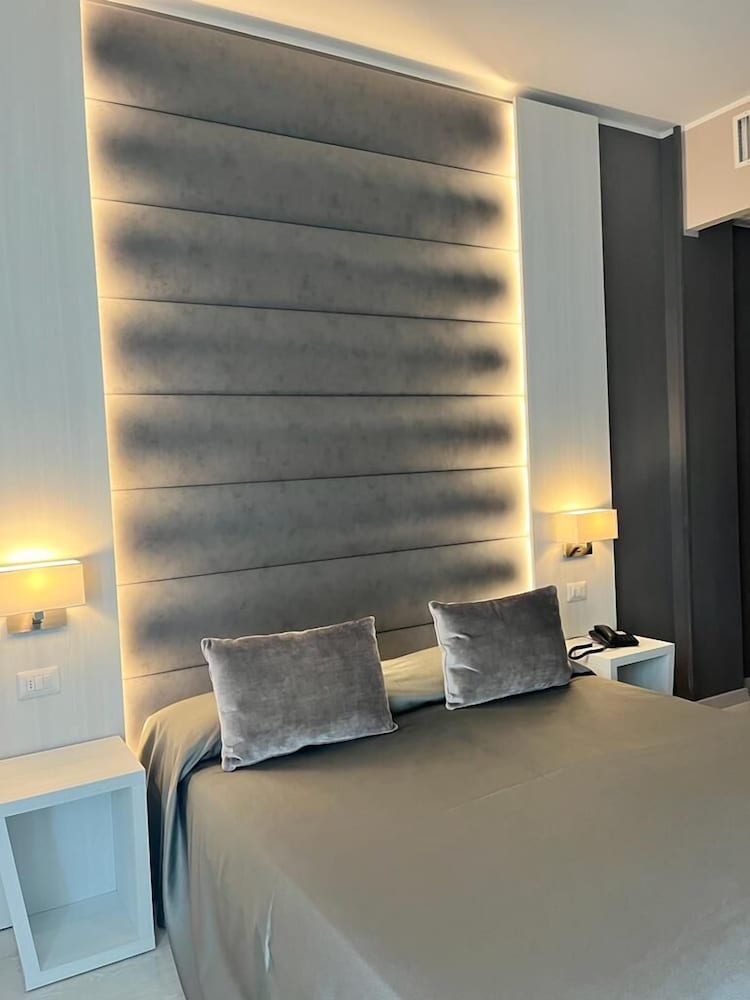 Comfort Double or Twin Room photo 1