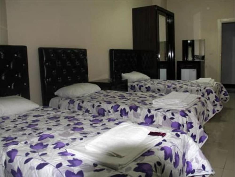 Standard Triple Room photo 2