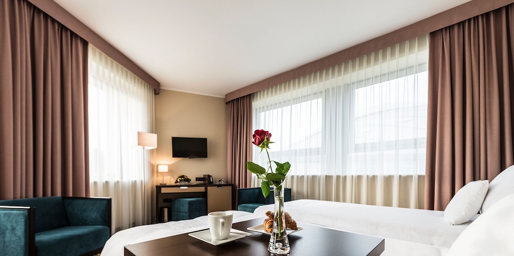 Standard Double Room - Photo 1