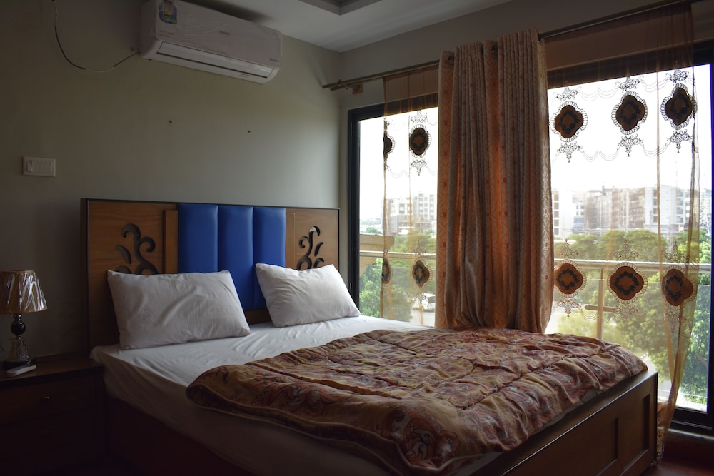 Family Executive Room