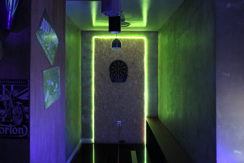 Signature Suite (Party)