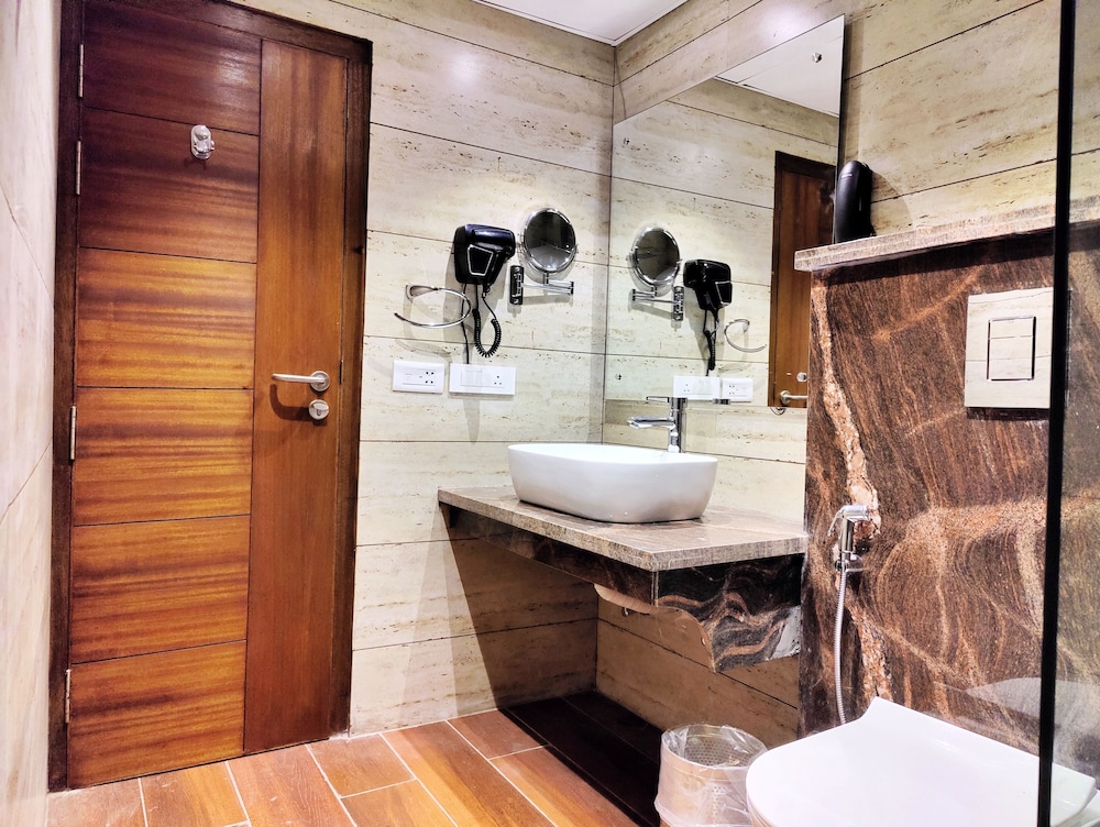 Presidential Studio Suite photo 2
