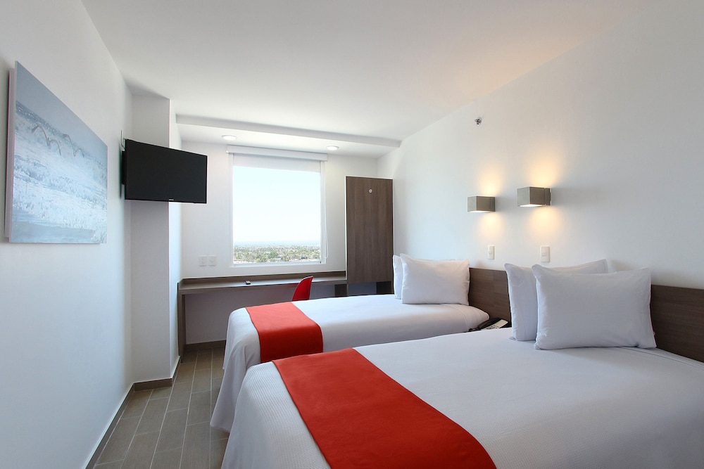Superior Room, 2 Double Beds photo 1