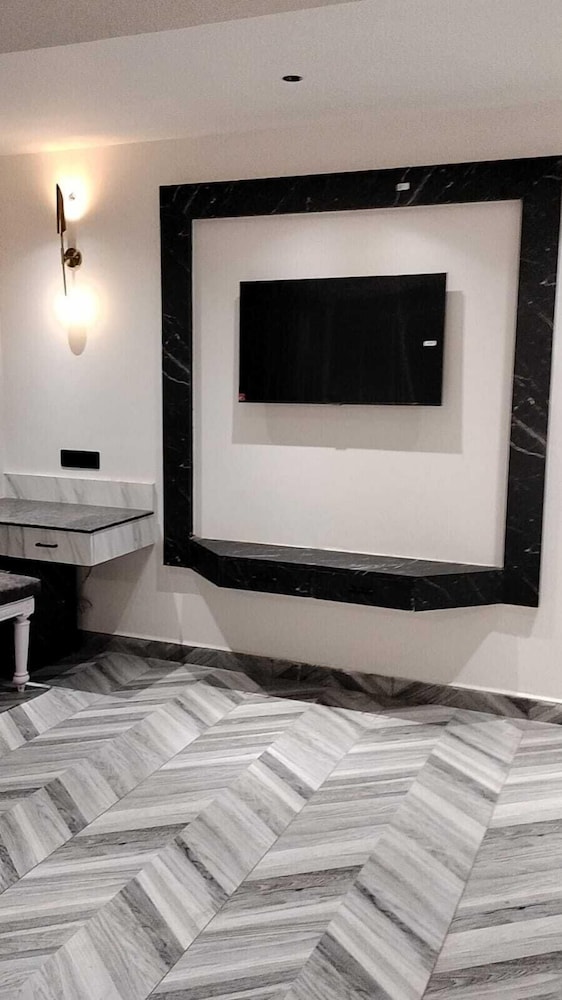 Classic Room - Photo 8
