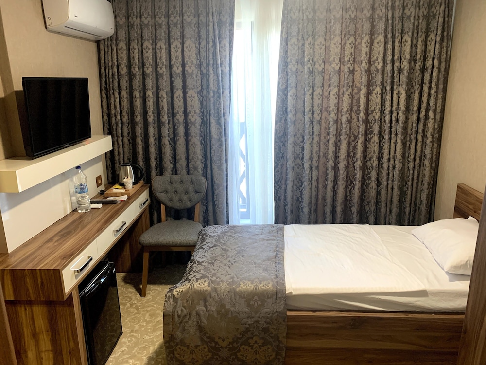 Basic Room, 1 Twin Bed