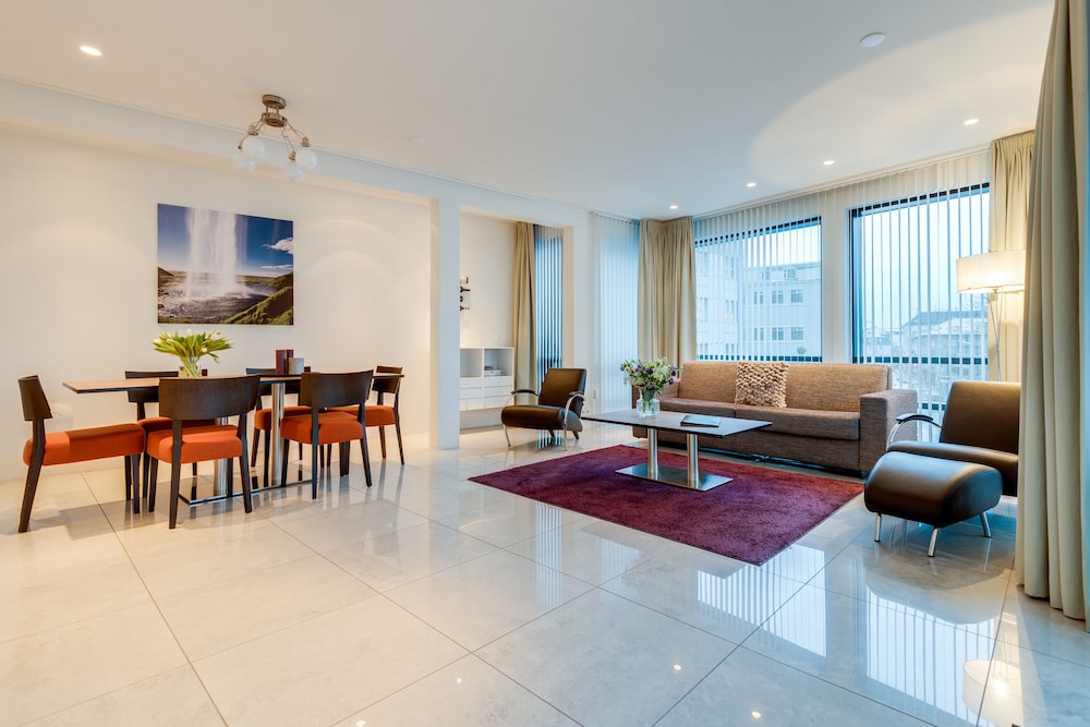 Deluxe Suite, 2 Bedrooms, Balcony photo 1