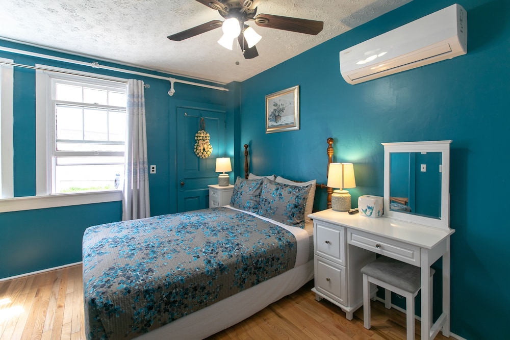 Double Room, 1 Queen Bed, Ensuite photo 1