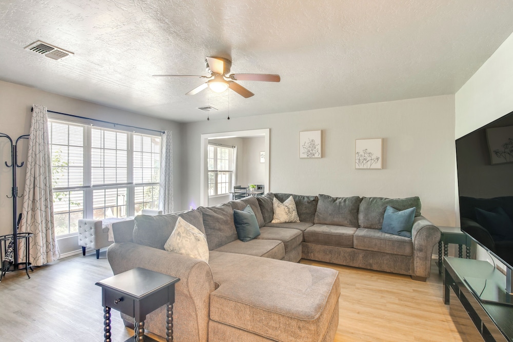 House (2 Bedrooms) photo 1