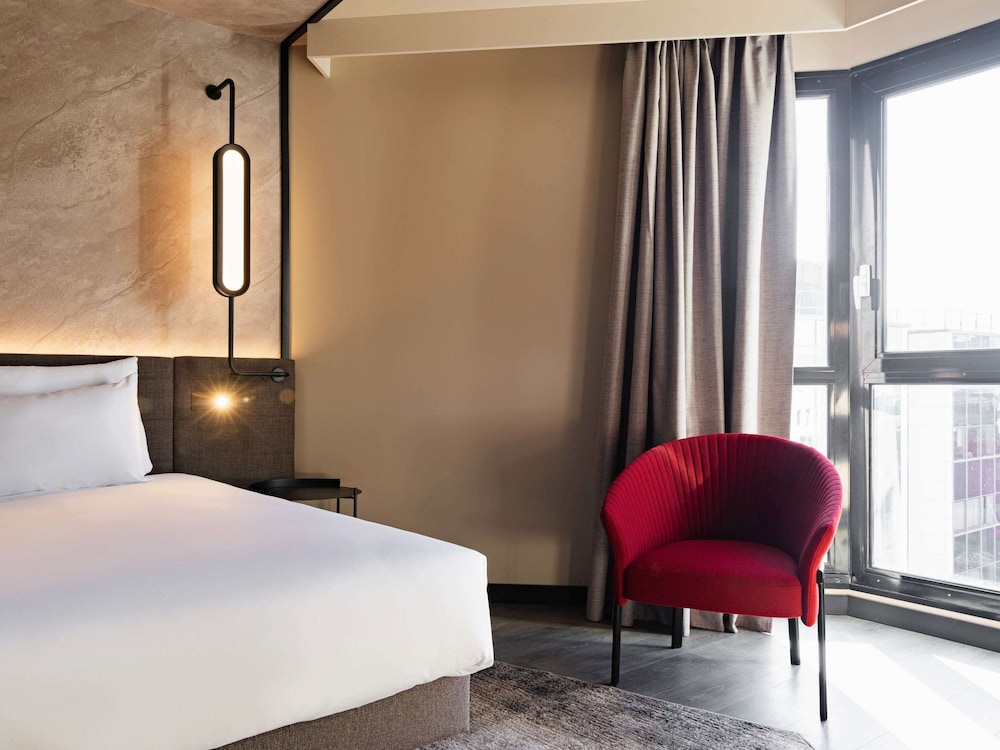 Executive Room, 1 Queen Bed photo 1
