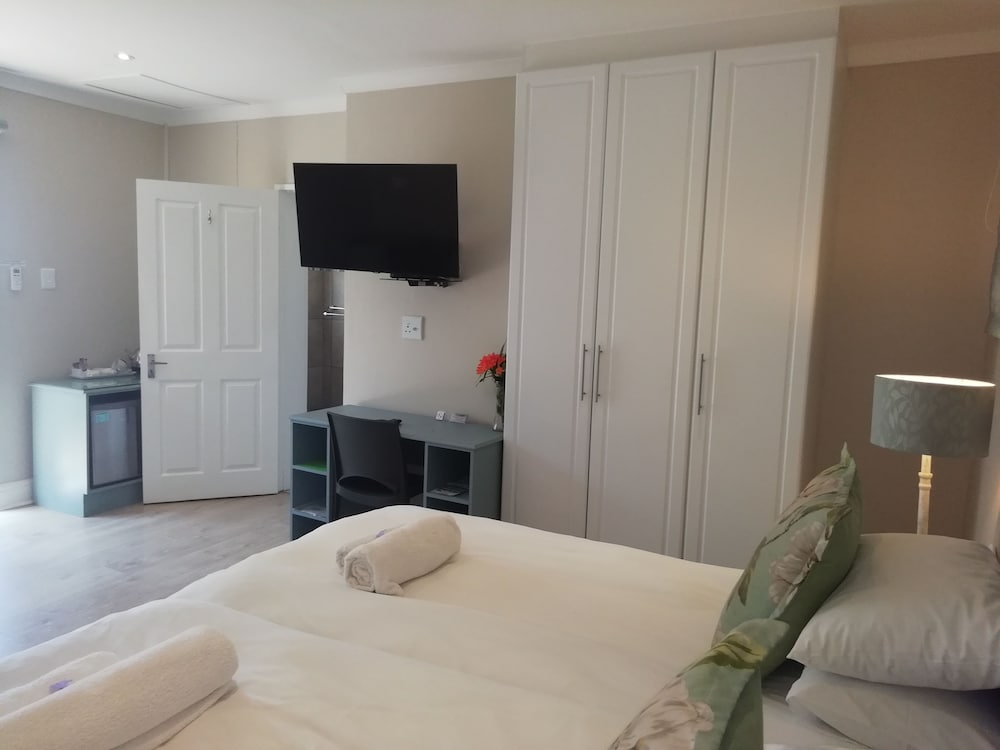 Superior Garden Suite 1 (8) photo 2