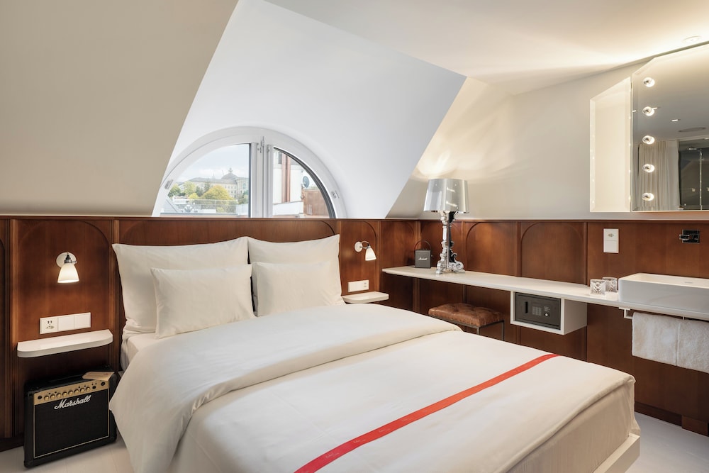 Nest Room