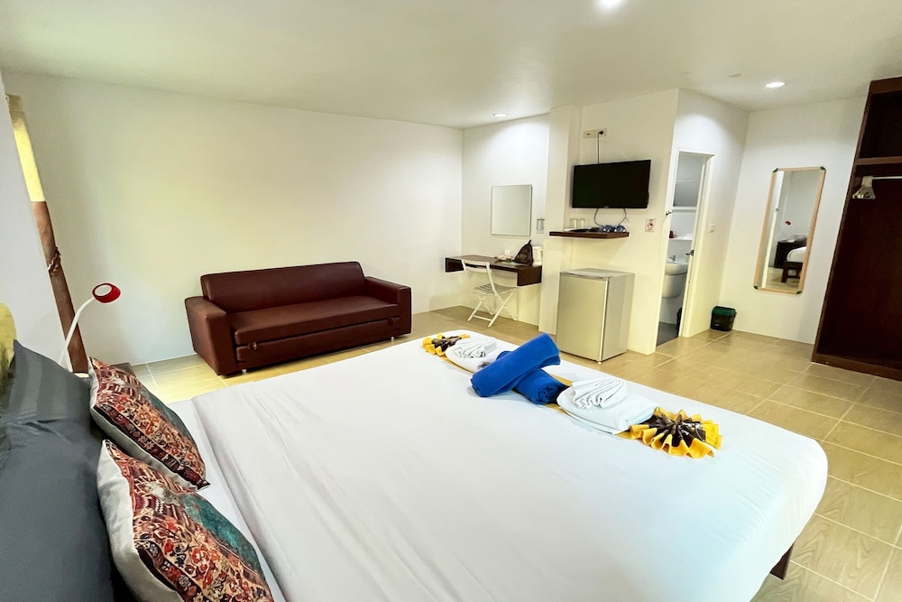 Superior Double Room - Photo 8