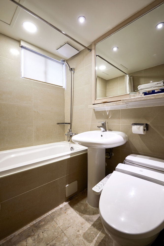 Economy Room, 1 Double Bed photo 3