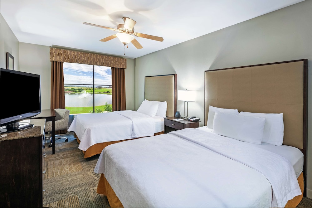 Suite, 2 Queen Beds, Accessible, Bathtub - Photo 4