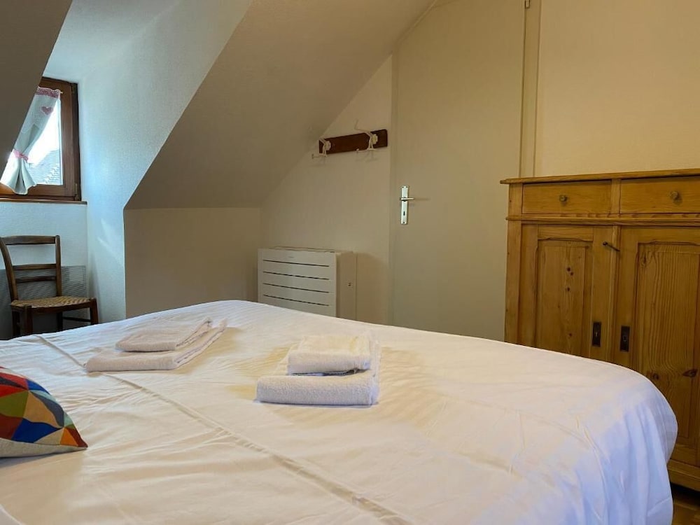 Deluxe Apartment, City View