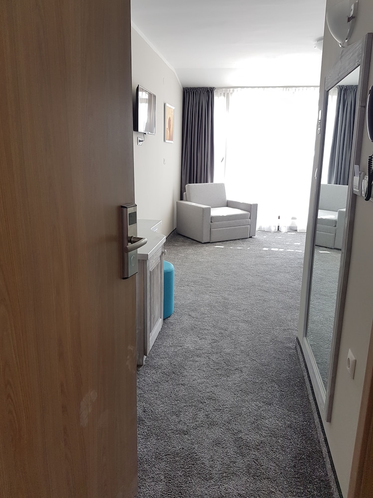 Apartment, 1 Bedroom, Sea View photo 2