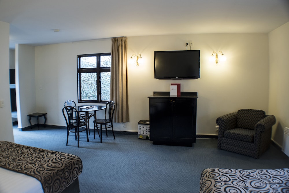 Studio, 2 Double Beds - Photo 5