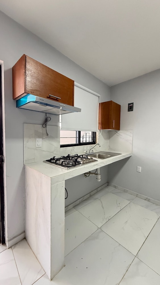 Basic Apartment, 2 Bedrooms, Mobility Accessible, Patio photo 3