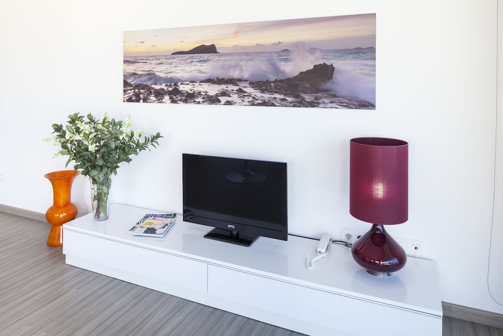 Deluxe Suite, 1 Bedroom, Sea View (1 Adult) photo 2