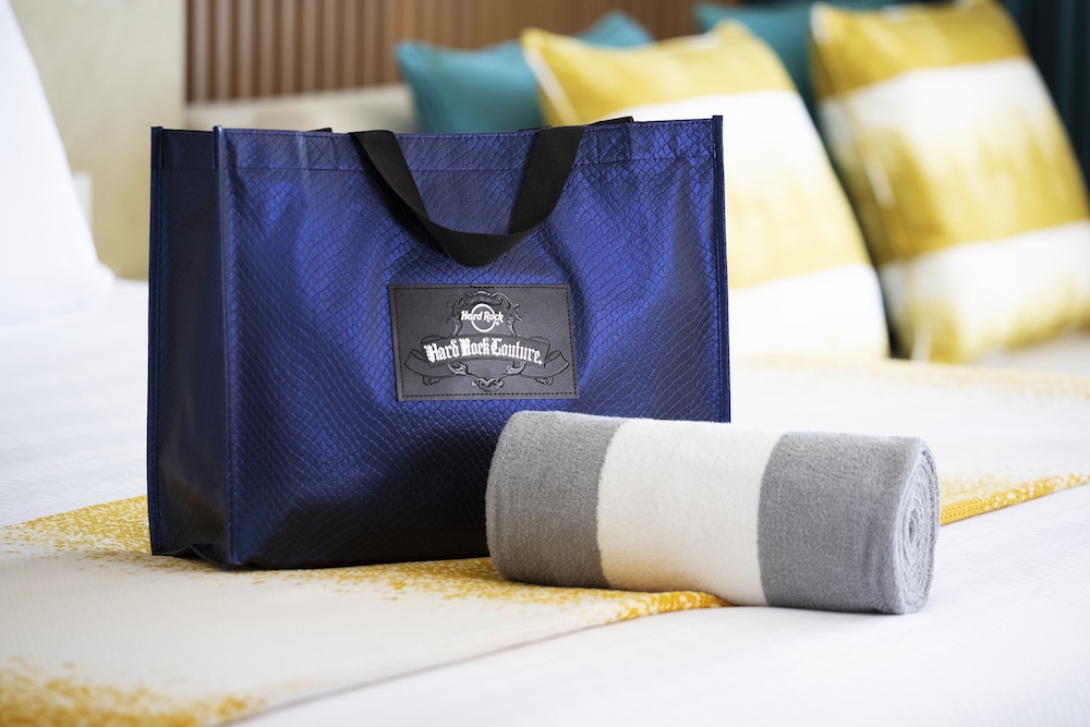 Suite, 1 Bedroom, Ocean View (rock, Personal Assistant)