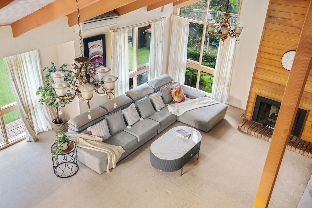 Family House photo 1