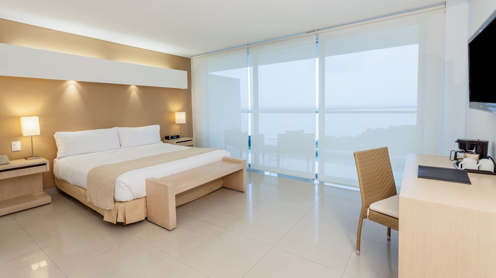 Standard Double Room, 1 King Bed - Photo 1