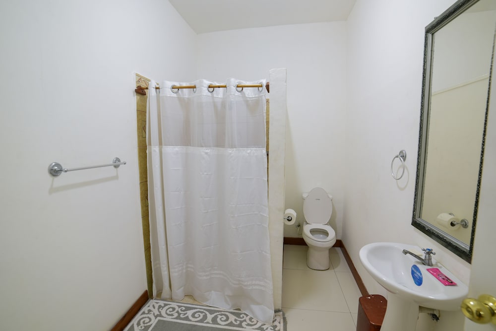 Single Room photo 3