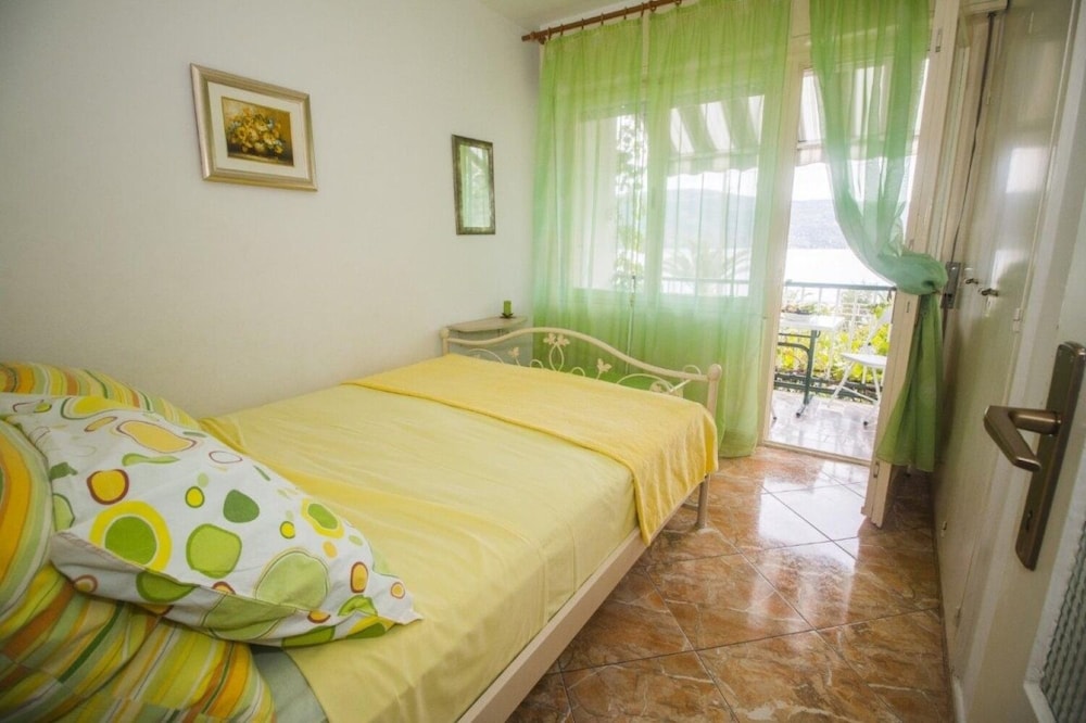 Apartment (Arc - 5 M From Beach - A1 Green (2+2))