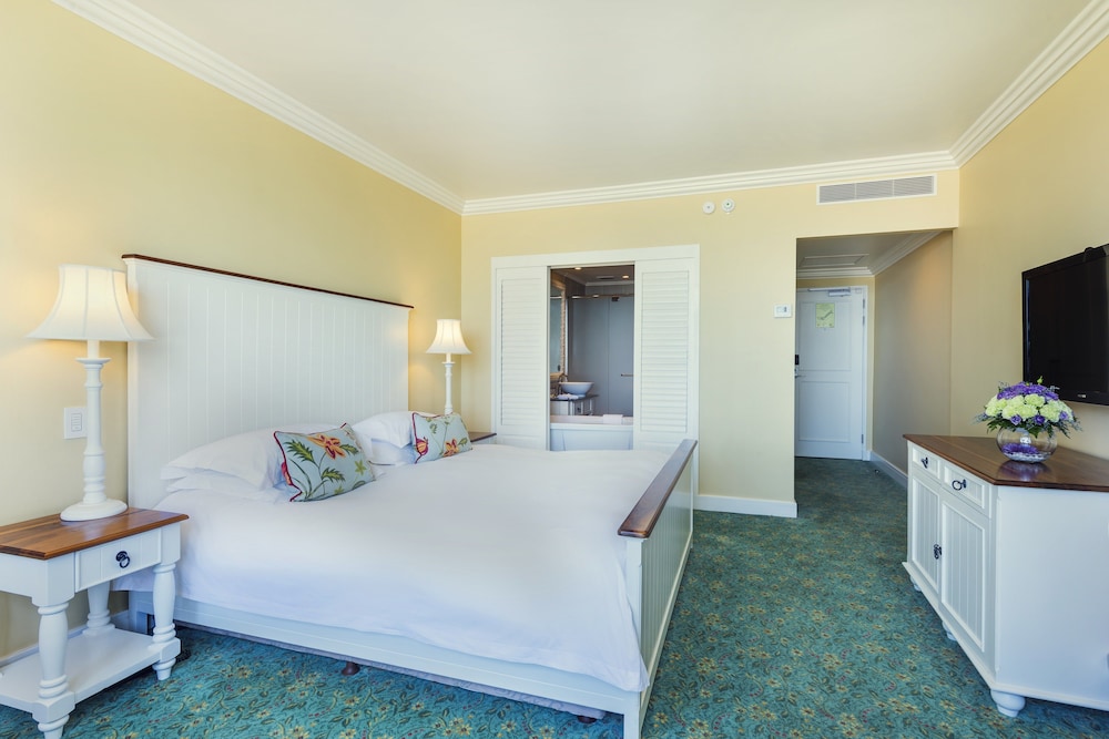 Luxury Room, Mobility Accessible photo 3