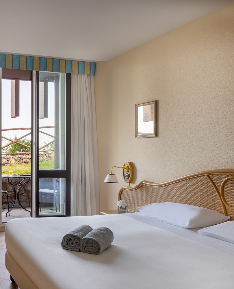 Superior Room, 1 Twin Bed, Garden View - Photo 2