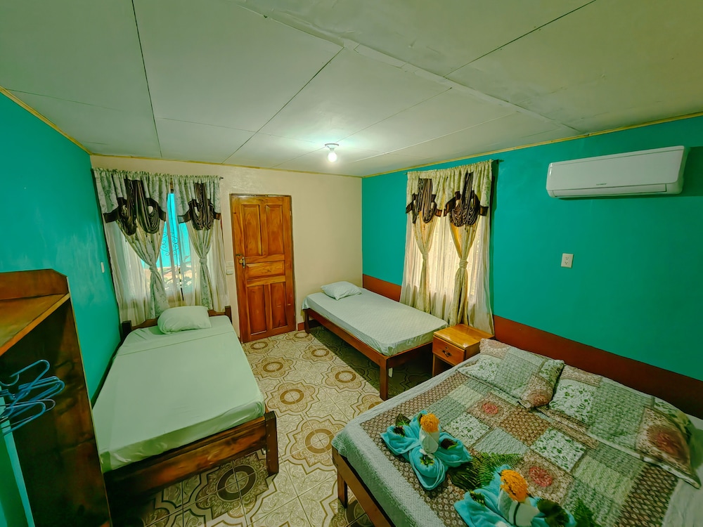 Family Room photo 2